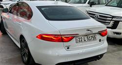جاكوار XF